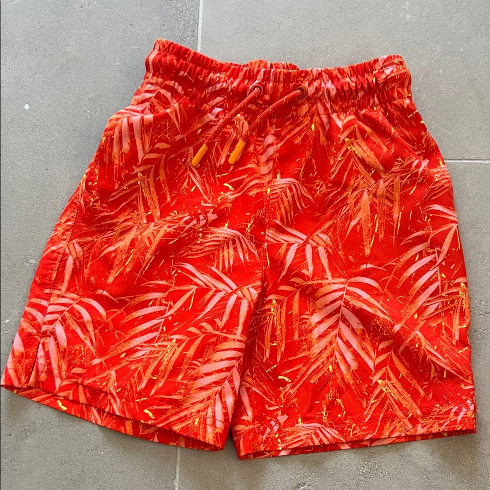 All in Motion Red Leaf Pattern Men's Athletic Shorts